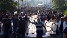 Avanza caravana migrante rumbo a la Ciudad de México