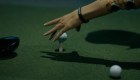 Golfista impulsa su deporte con novedoso brazo ortopédico