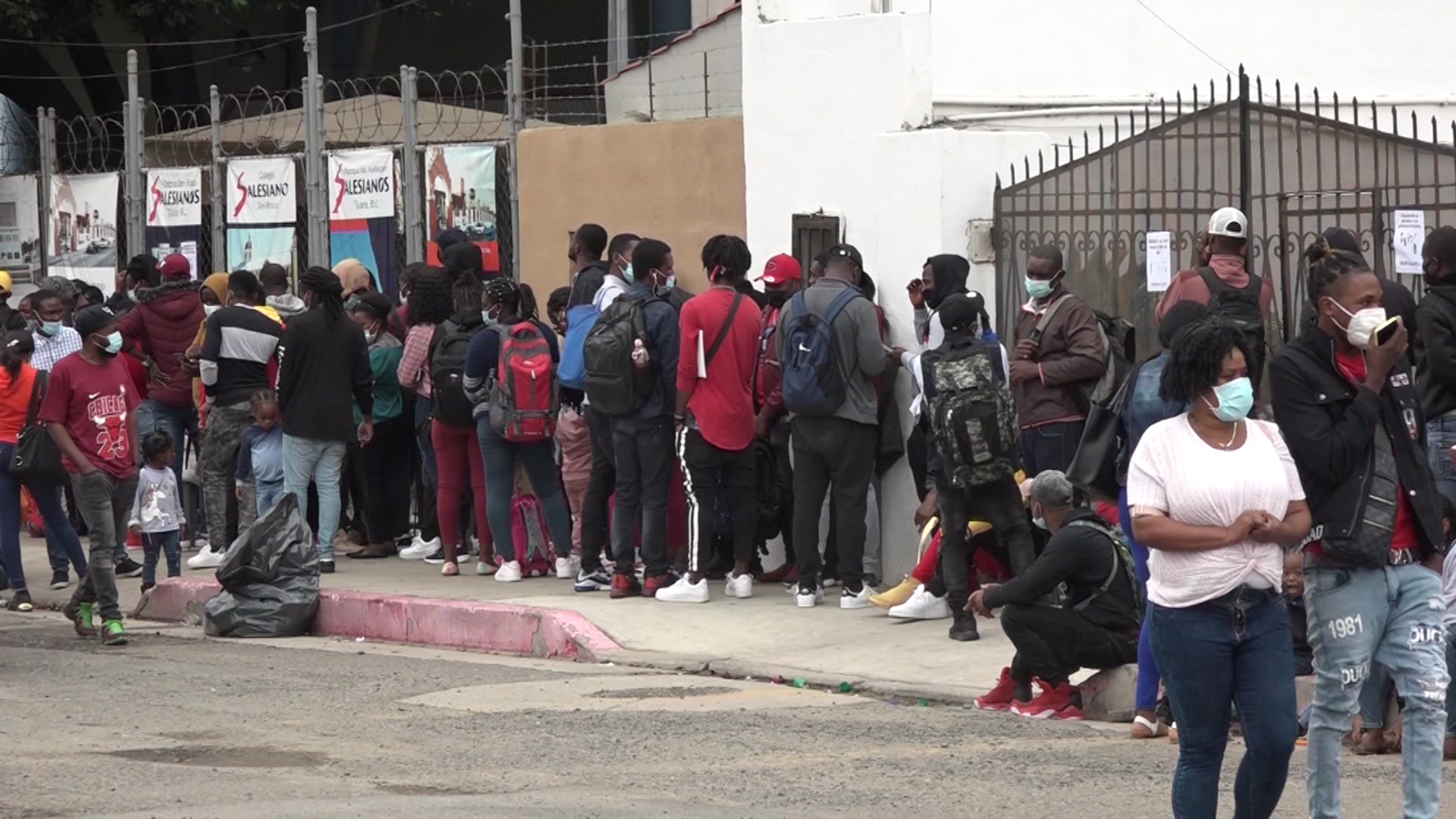 Estos migrantes haitianos prefieren esperar en México por su asilo en EE.UU. que arriesgarse a la deportación