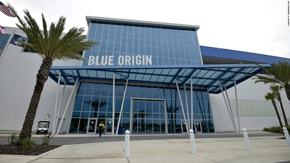 Blue Origin: un ensayo denuncia el sexismo y la cultura 'deshumanizante' en la empresa de cohetes de Jeff Bezos