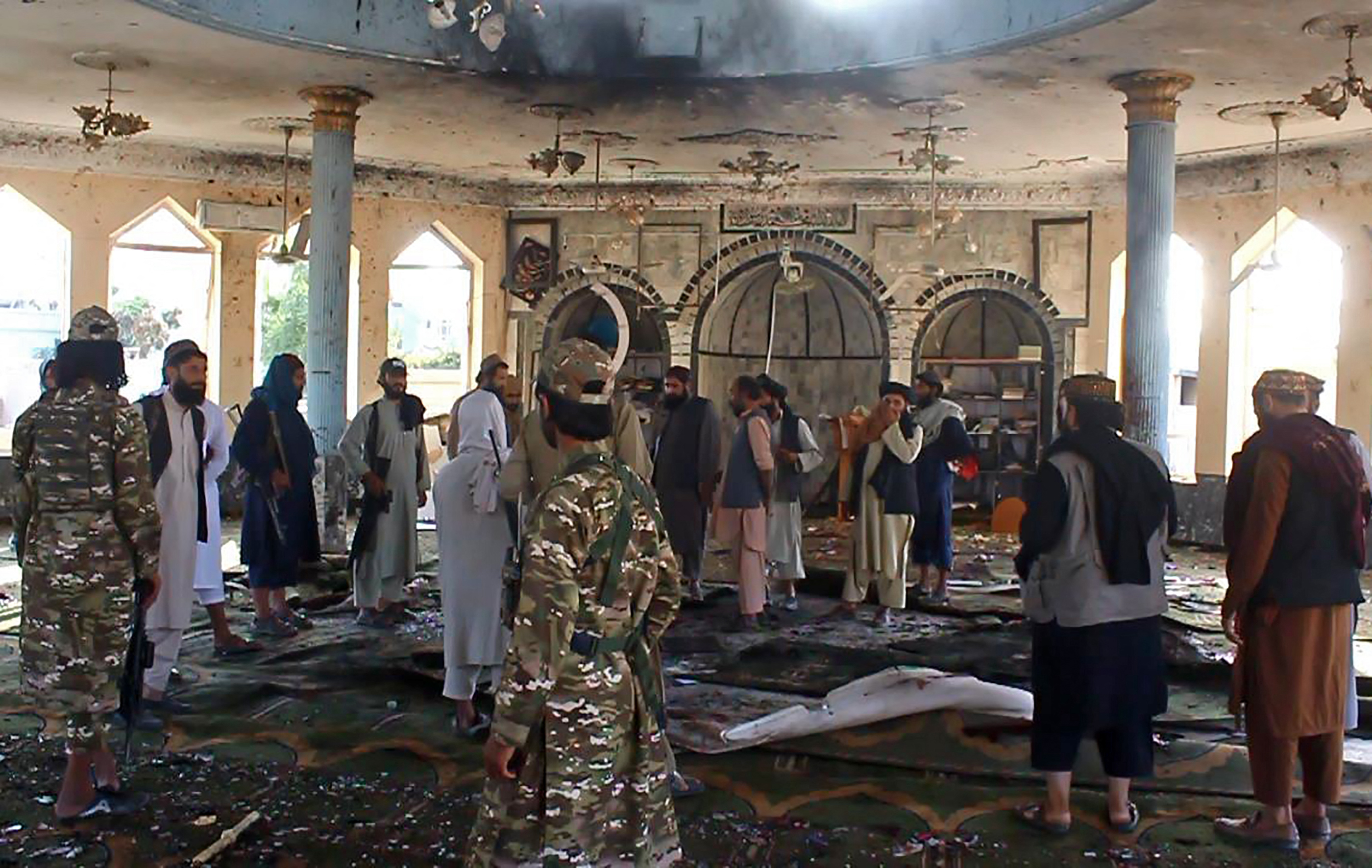 Террористы сейчас живы. Шиитская мечеть Афганистан. Город Кундуз Афганистан. Провинция Кундуз Афганистан.