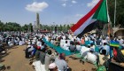 El primer ministro de Sudán regresa a su casa tras el golpe militar