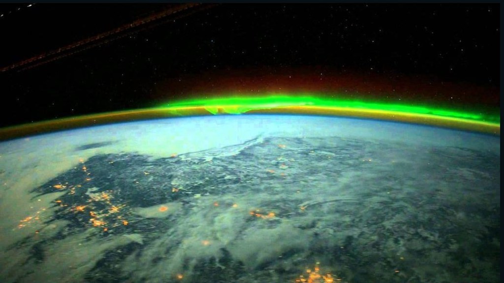 Impresionante video en cámara rápida desde el espacio