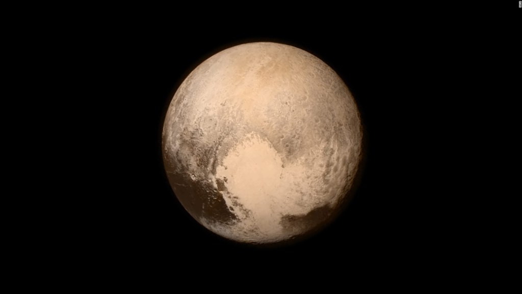 To pierwszy obraz ciemnej strony Plutona