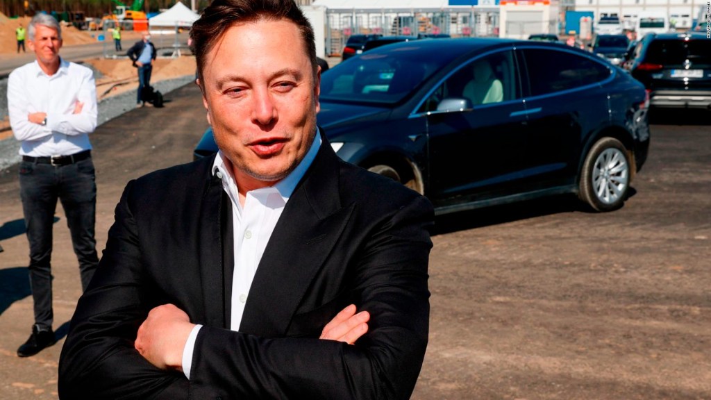 Hertz dice que sí tiene un acuerdo para comprar 100.000 Teslas