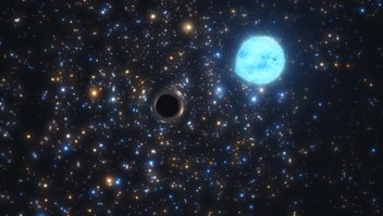 Descubren agujero negro en galaxia vecina