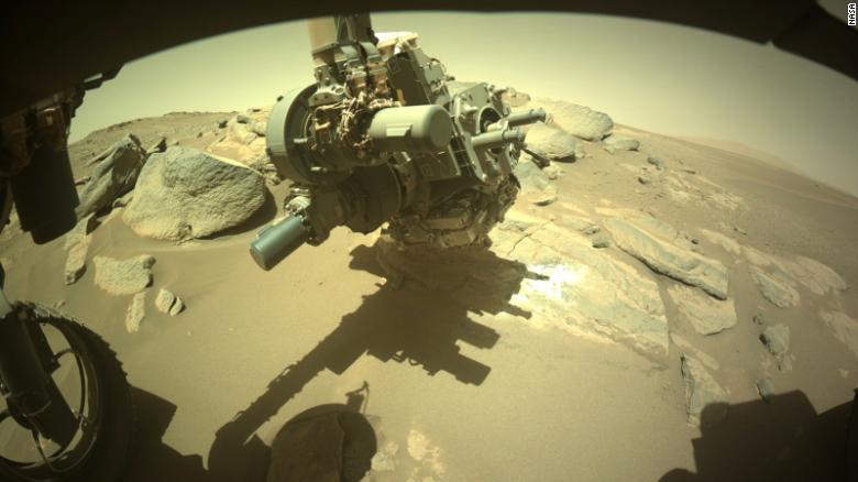Perseverance está raspando las rocas de Marte para ver su interior