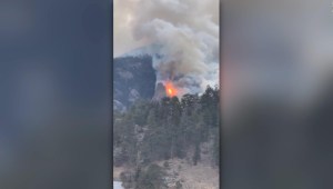Incendio Kruger Rock obliga a evacuaciones