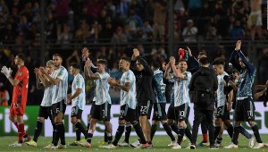Afición goza del pase de Argentina al Mundial de Qatar