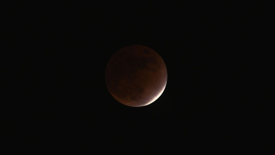eclipse parcial de Luna
