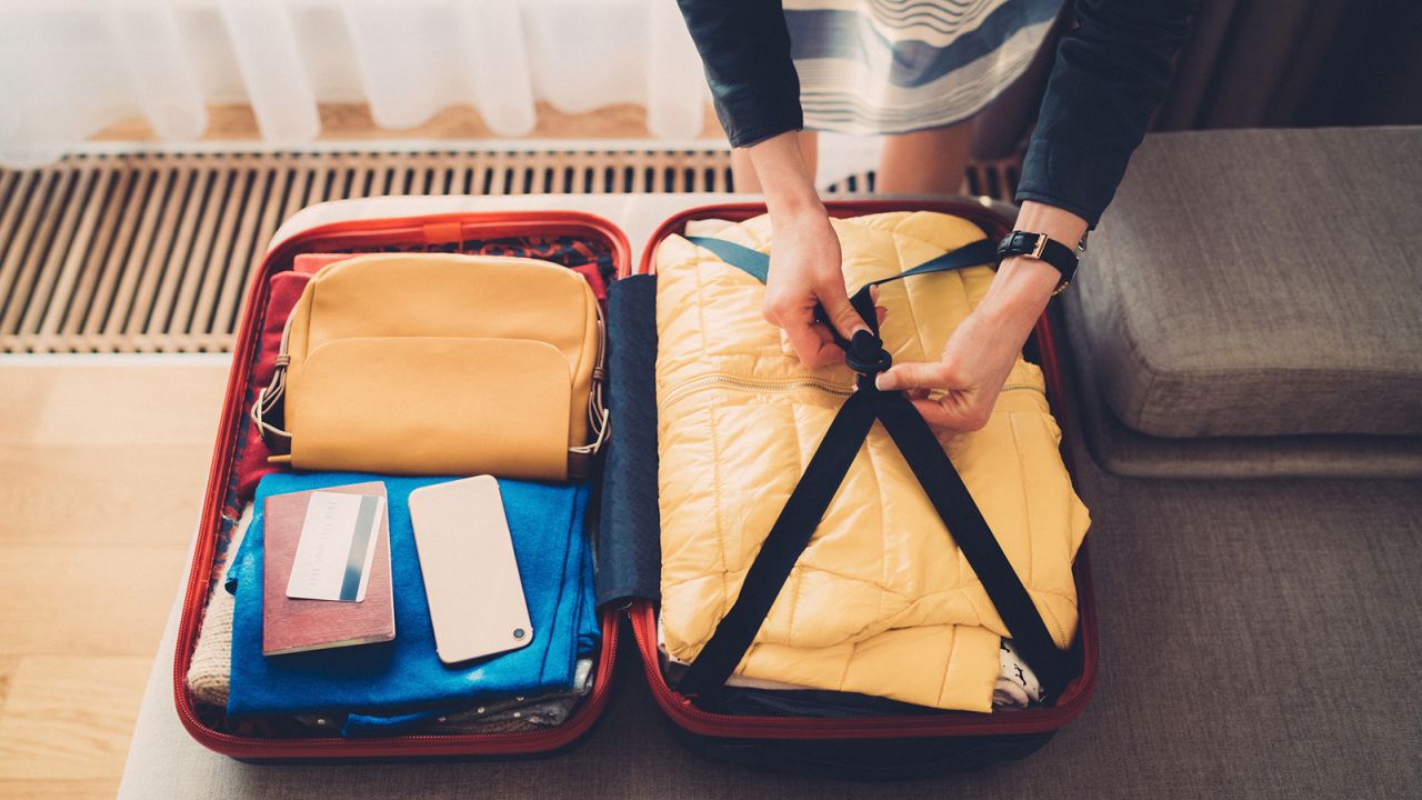 Cómo empacar tu maleta de mano tener pagar por maletas extra