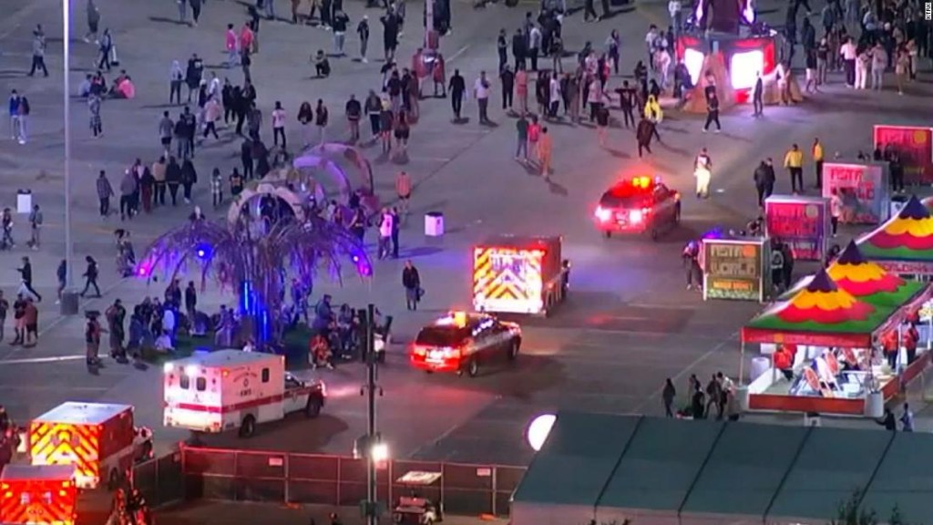 Houston fire chief describes the tragedy at the Astroworld ceremony