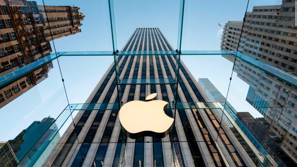 Apple cierra todas sus tiendas de Nueva York por ómicron