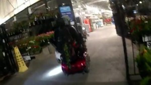 Video policía disparahombre silla de ruedas