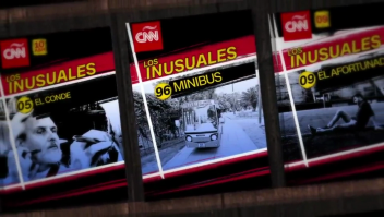 Los Inusuales: un minibús, suelto en Buenos Aires
