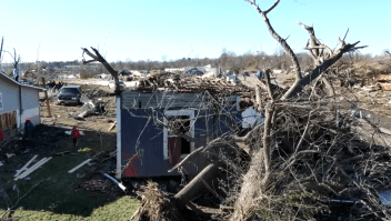 Multitud de localidades en EE.UU. tendrán que reconstruirse tras tornados