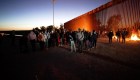 EE.UU.: migrantes llegan a la frontera buscando asilo