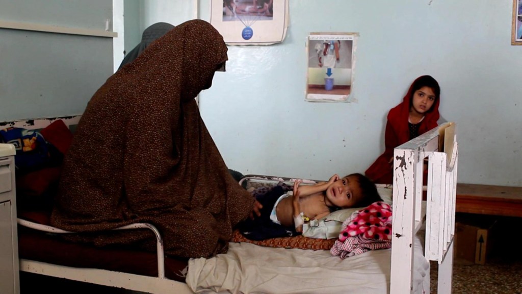 Afganistán se acerca a una "catástrofe humanitaria", según la ONU
