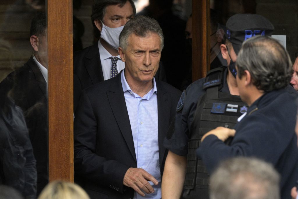 Macri llama «absolutamente parcial» al juez que dictó sus cargos