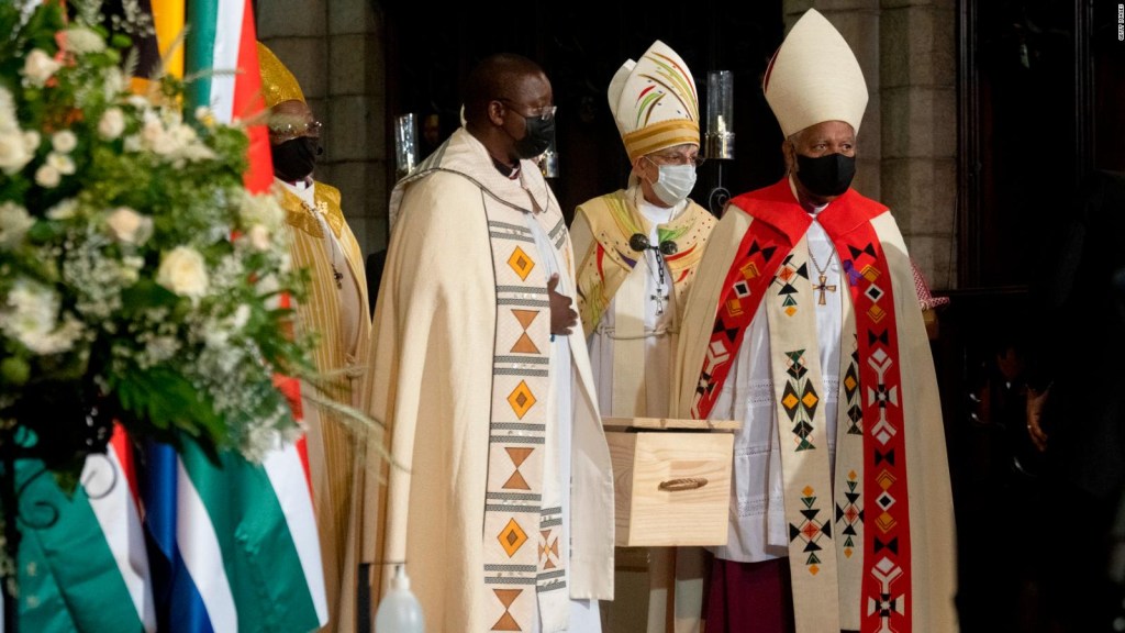 South Africa bids farewell to Archbishop Desmond Tutu