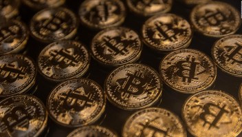 ¿Por qué cayeron bitcoin y otras criptomonedas?