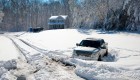 Esto podría salvar tu vida si tu auto queda atrapado en tormenta invernal