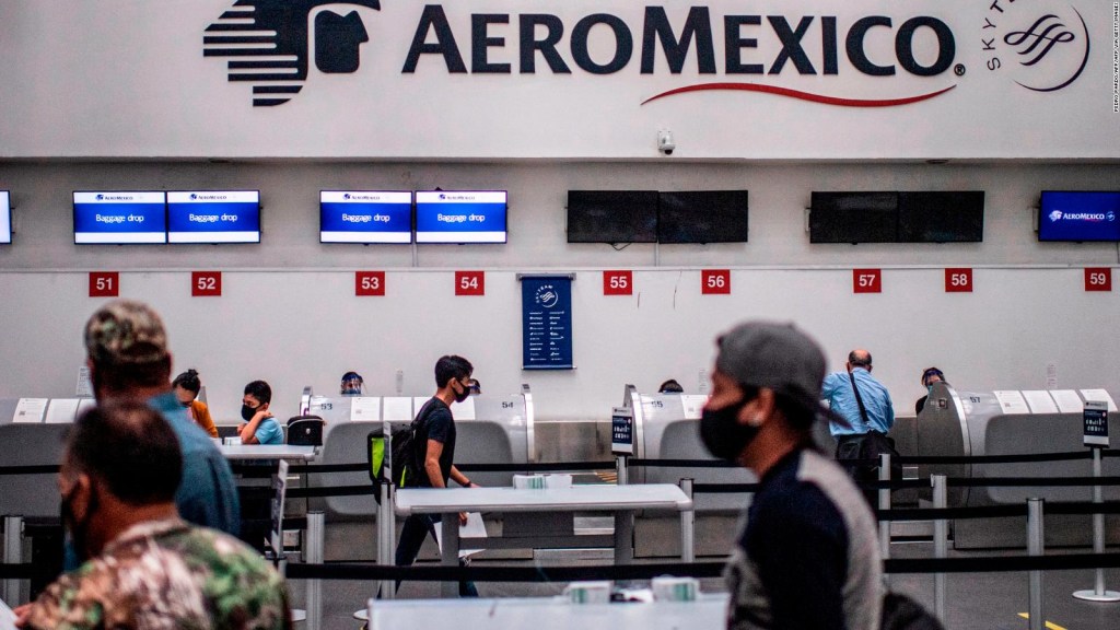 Cancelan vuelos de Aeroméxico por contagios de covid-19