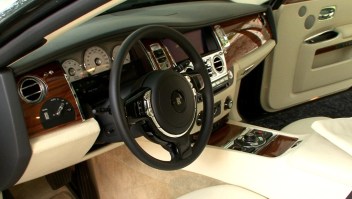 Récord en 2021: ¿cuántos autos vendió Rolls-Royce?