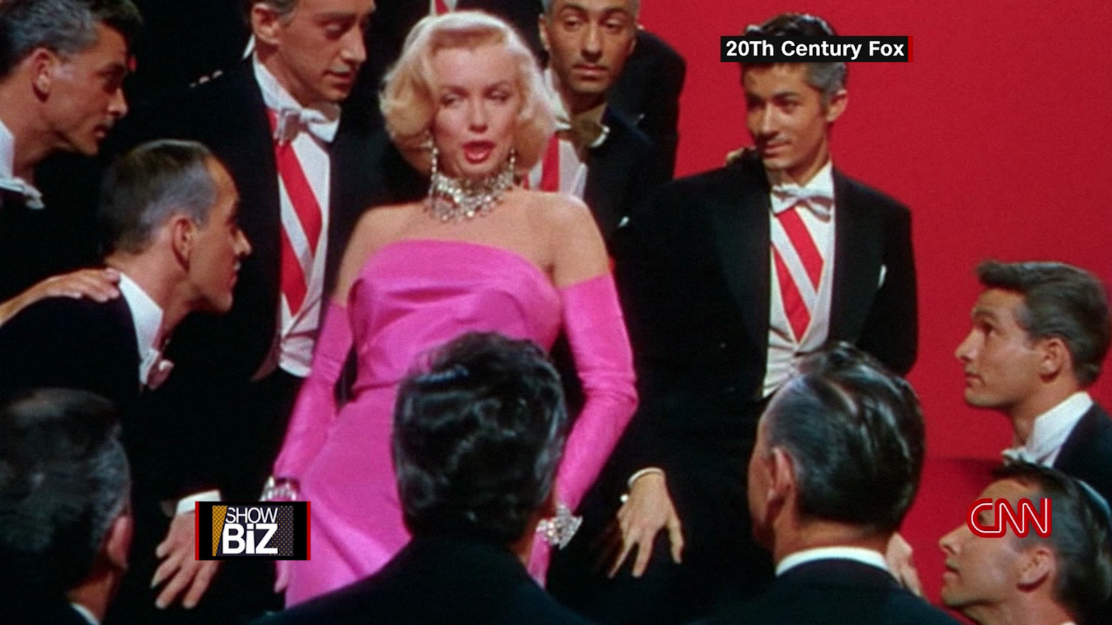 The real story of Marilyn Monroe's pink dress | Video