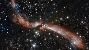 ¿Por qué los astrónomos "espían" unos chorros estelares?