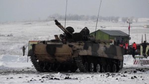 Fuerzas rusas aumentan su presencia cerca de Ucrania