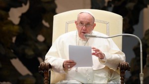 El papa Francisco pidió una "terapia de realidad" sobre las vacunas