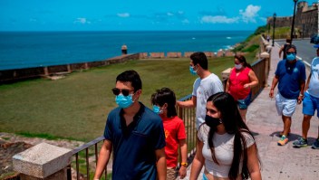 Viajeros en Puerto Rico durante la pandemia de covid-19