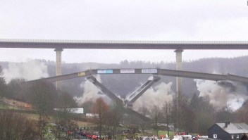 Detonan icónico puente de 70 metros de altura en Alemania