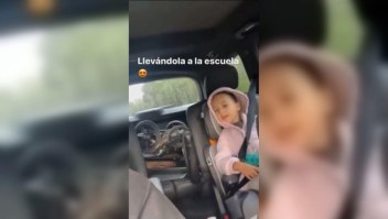 Canelo y su hija entonan una canción de Nodal y Aguilar