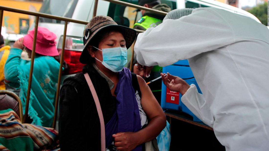 La desinformación afecta campañas de vacunación contra el covid-19 en Bolivia