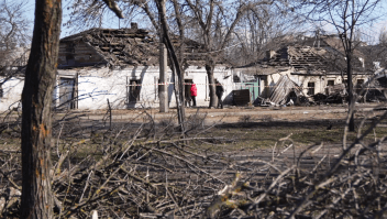 Continúa la defensa ucraniana en otro triste día de guerra