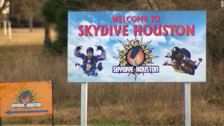 Centro de paracaidismo Skydive Houston en Waller, Texas.