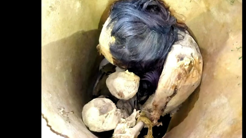 perú rito funerario momias muertos sacrificados
