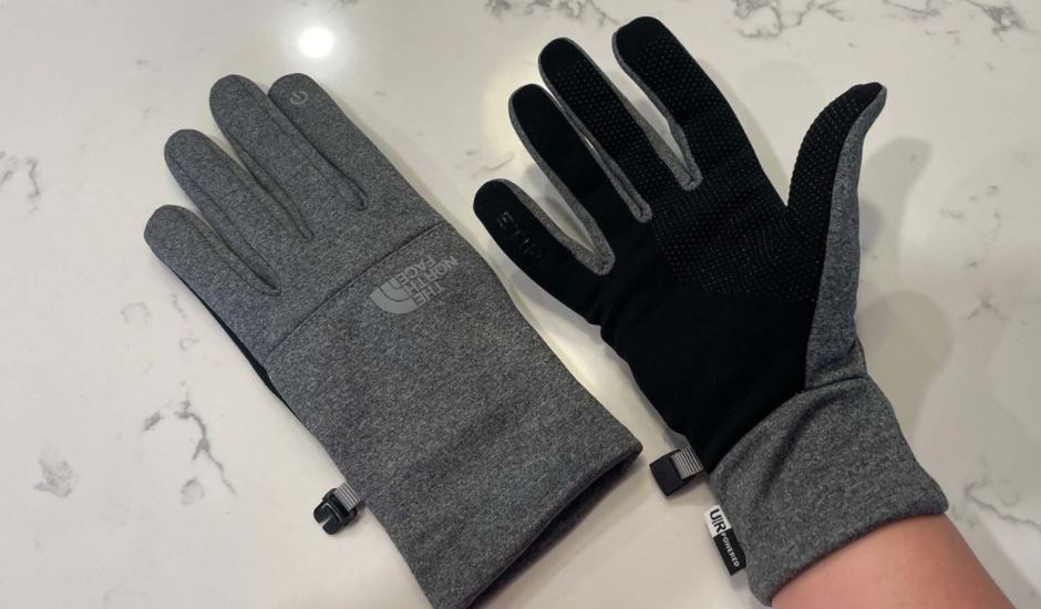 10 guantes táctiles baratos y de calidad para usar el móvil sin pasar