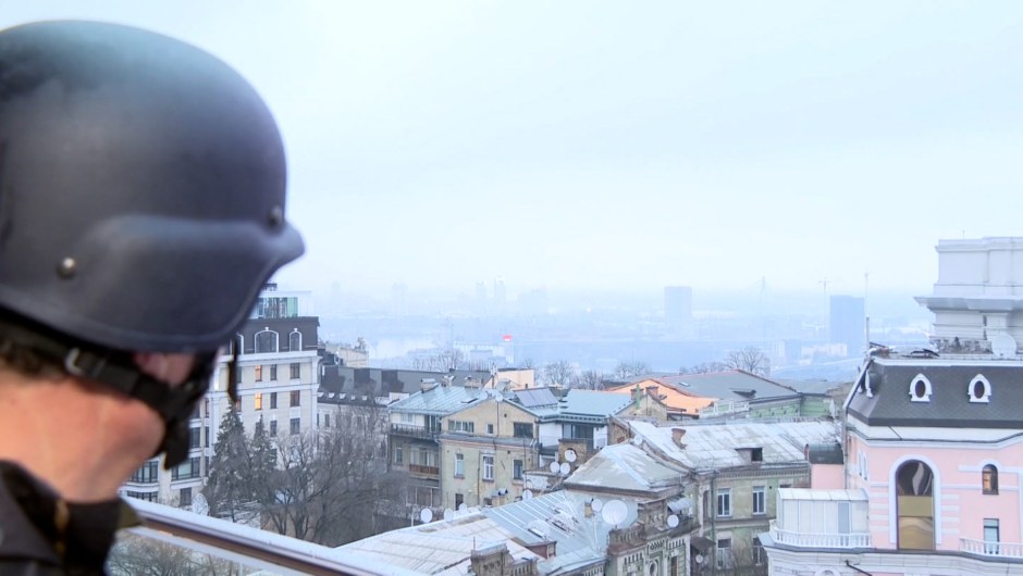 En en Kyiv escucharon sirenas aéreas