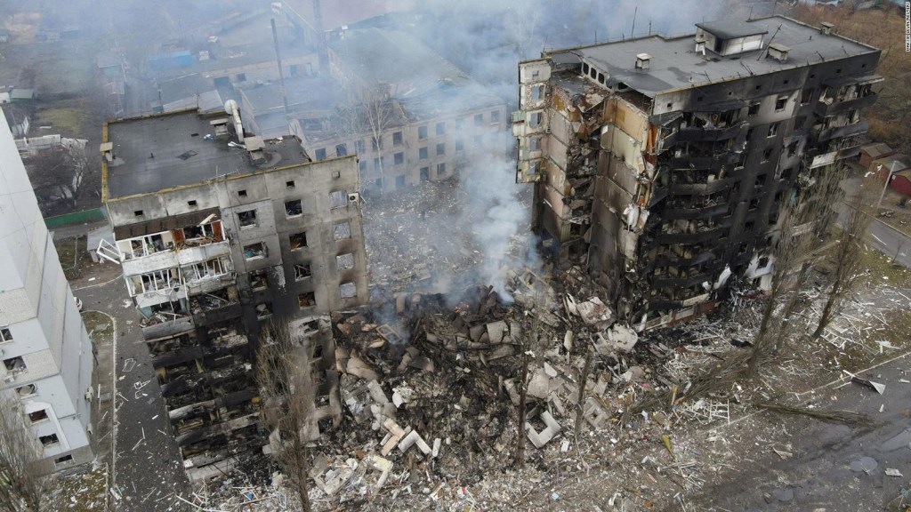 De frykter at dusinvis av mennesker vil bli fanget i leiligheter i Kiev