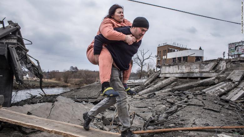 desplazados civiles corredores Rusia Ucrania