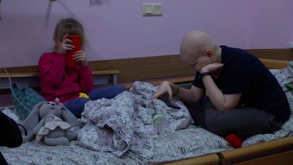Stop the violence, asks a doctor in a Ukrainian hospital