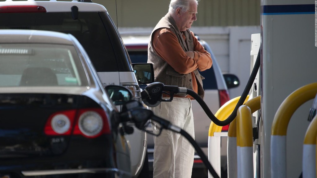 La gasolina alcanza precio récord en EE.UU.