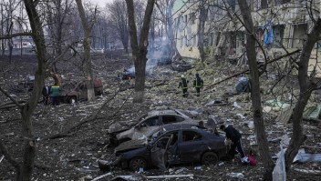 Investigación de CNN sobre bombardeo en Mariupol desmiente alegato ruso
