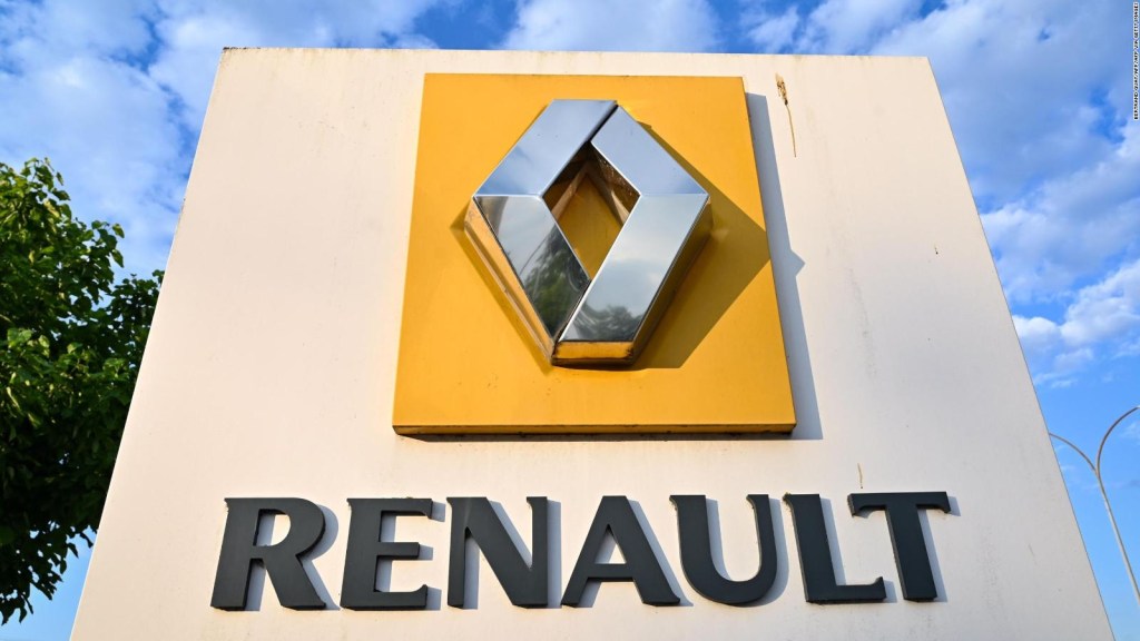 Renault suspends operations in Moscow