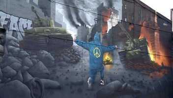 Portugués pinta murales en honor al pueblo ucraniano