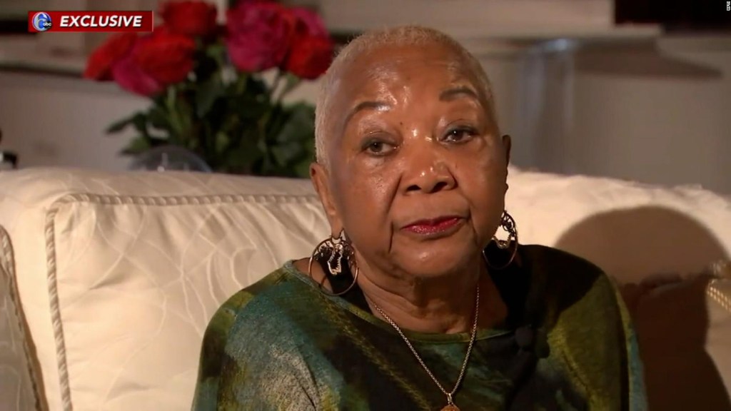 Will Smith's mother and sister break the silence