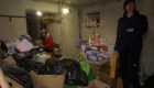 En Járkiv voluntarios entregan comida y medicamentos